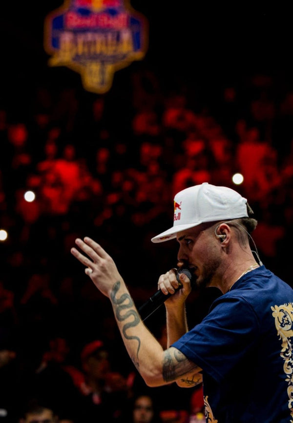 CAMISETA OFICIAL BNET | RED BULL BATALLA - 20 AÑOS DE RIMAS