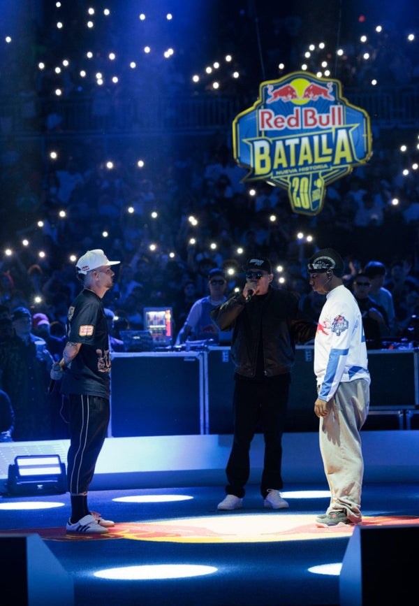 CAMISETA OFICIAL BNET | RED BULL BATALLA - 20 AÑOS DE RIMAS